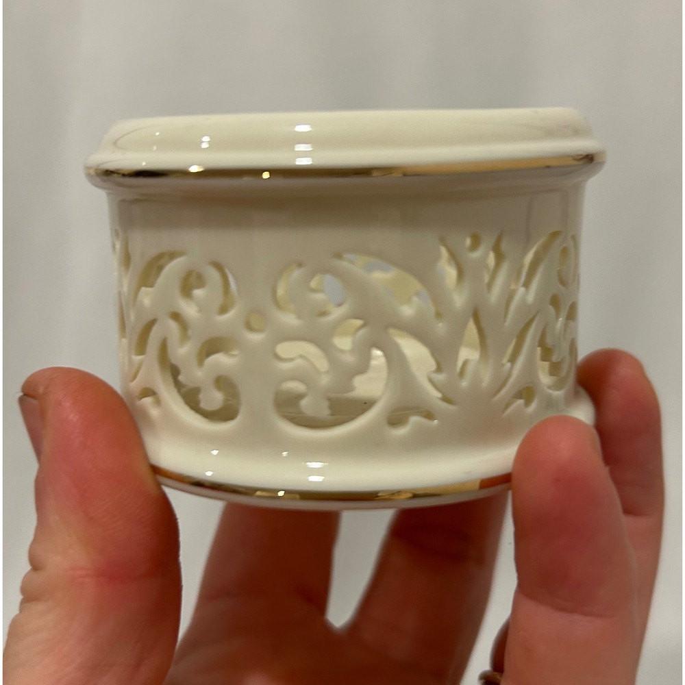 Lenox Ivory Fine China Pierced Fretwork Votive Candle Holder 24k Gold Trim